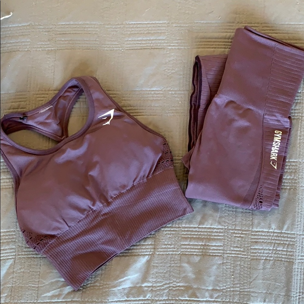 Gymshark Energy Seamless Leggings & Spots Bra